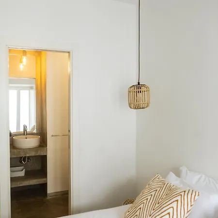 Clover House Daire Tavira