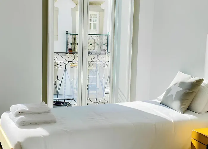 Clover House Tavira