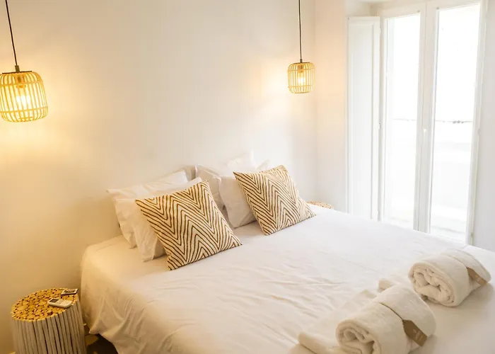 Clover House Apartment