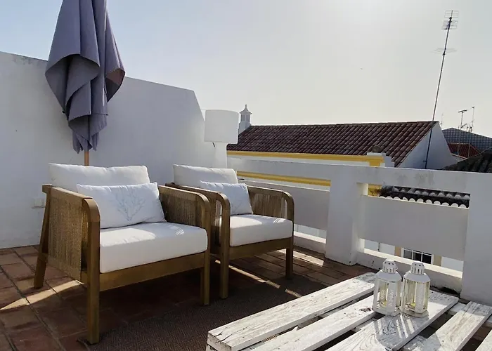 Clover House Apartment