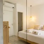 Clover House Apartment