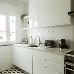 Clover House Apartment *